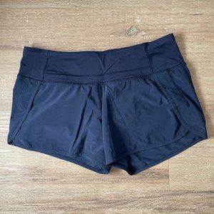 Lululemon Hotty Hot Low Rise Lined Shorts